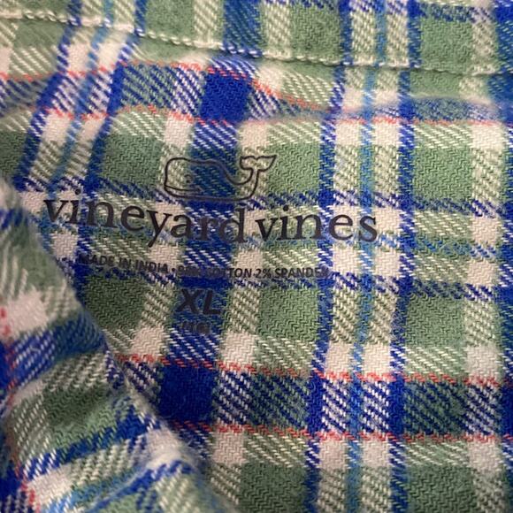 Vineyard Vines Blue and Green whale flannel Plaid Shirt Size XL - Picture 3 of 5